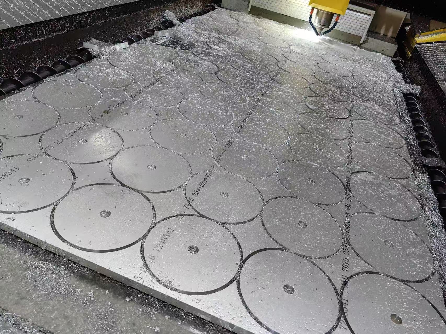 鋁模具